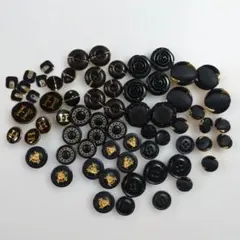 黒いボタンセット（多様なデザイン）