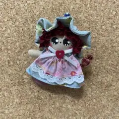 ハンドメイド　女の子のキーホルダー　ドールキーホルダー　カントリー雑貨　ラスト