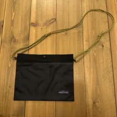THOUSAND MILE メッシュサコッシュ ブラックのサムネイル