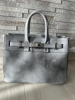 2025年最新】エムユーエル ホワイトヌバックの人気アイテム - メルカリ