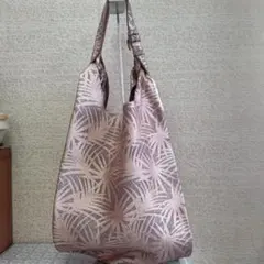 Anita Bilardi アニタビラルディ ボタニカル柄 トートバッグのサムネイル