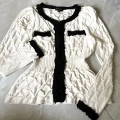 美品 エポカEPOCA ニットカーディガン40 白黒 ペプラム