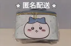 【新品タグ付き】ちいかわ バニティポーチ　ハチワレのサムネイル