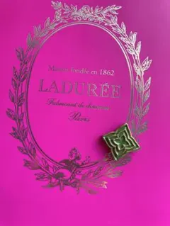 Item thumbnail for item 7b2f7bfd-bad9-4fb6-ae17-2d1614c83d42