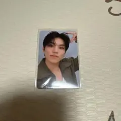 treasureVivi ジョンウ特典トレカ