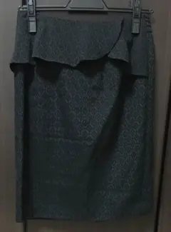 膝丈スカート(Radiate)