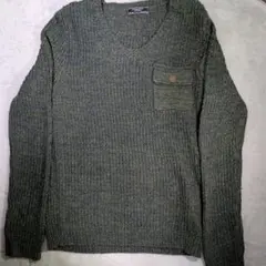 ZARA オリーブグリーン Vネックニット