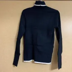 UNITED ARROWS 黒タートルネック