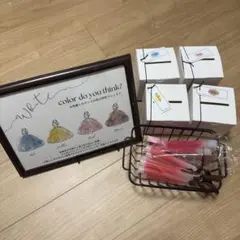 結婚式　ドレス色当て