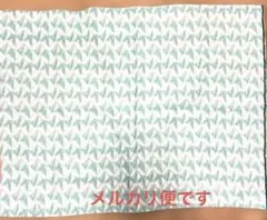 カーテン生地 はぎれ 幾何学模様 水色 白 グレー やや厚手