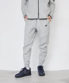 ナイキ テック メンズ フリース ジョガー Dark Grey Heather