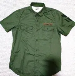 Alpha Industries ミリタリーシャツ 半袖 カーキ Lのサムネイル