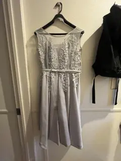 グレー 水色 刺繍　パーティードレス　オケージョンドレス　結婚式お呼ばれ