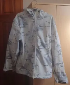 白マルチカムソフトシェルジャケット