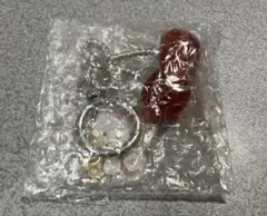 キティ 大粒さくらんぼ きらきらフルーツチャーム