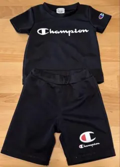 Champion Tシャツとショートパンツ　セットアップ 黒