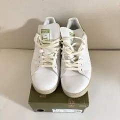 Item thumbnail for item 2adc8594-d750-4b54-a3d2-c79ba9e9c3d8