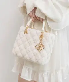 RANDA 2WAY ファーキルティングハンドバッグ　アイボリー