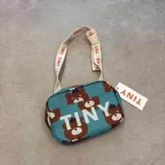 Item thumbnail for item 44107dba-591d-4abe-bb1e-6d54a19e6dc7