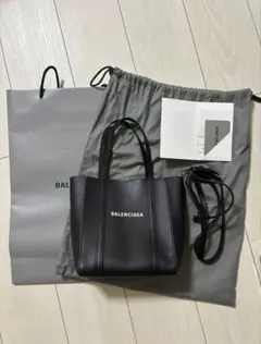 極美品✨ バレンシアガ ハードウェア スモールトートバッグ 黒 671402