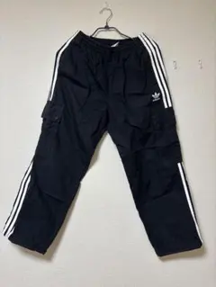 天*く様 アディダスオリジナルス カーゴパンツ 黒 L