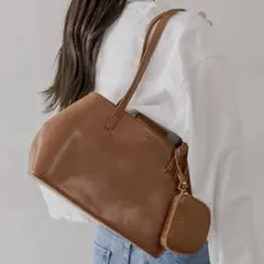 Item thumbnail for item ad5343b4-7065-4fb3-82d5-bcb96b97735e