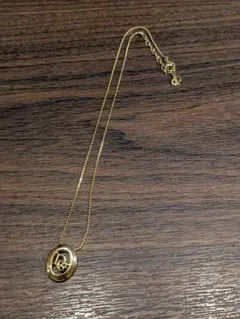 美品　クリスチャンディオール　Diorロゴ ネックレス　ゴールド