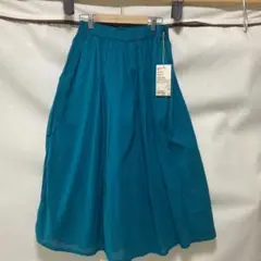 新品　無印良品グリーン ギャザーフレアスカート Mサイズ