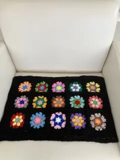 パール様専用　マルチカバー グラニースクエア　手編み　かぎ針編み　モチーフ編み