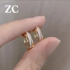 ✨新品未使用✨ ホワイト×ゴールド ピアス／NO.027
