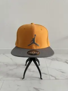 Jordanジャンプマンキャップ　オレンジ/グレー