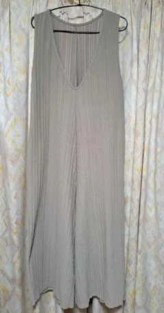 Item thumbnail for item 5c8d72e4-45e8-4a64-bec1-5ebdbee63212