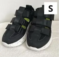 Maison Maverick スニーカー サンダル 黒 S 23cm メッシュのサムネイル