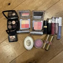 化粧品まとめ売り　コスメ