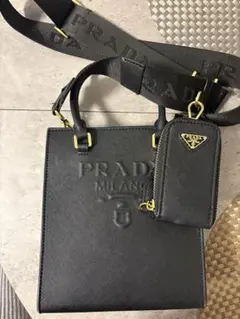 PRADA ノベルティ ブラック ショルダーバッグ