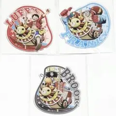 ワンピース　麦わらストア13周年記念デザイン　マグネット　3点セット