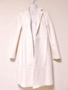 ZARA白ミディアムロングコートアウター切りっぱなしデザインダイバー素材ザラ