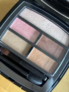 CHANEL レ ベージュ パレット ルガール ソフト　新品未使用のサムネイル