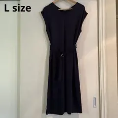 【美品】LA SCENE PRIVEE Vネックワンピース ネイビー Lのサムネイル