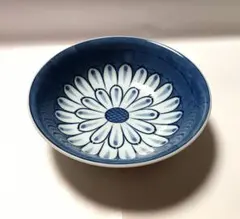 源右衛門 染付 菊花 鉢 未使用品のサムネイル