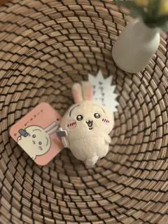 ちいかわ　うさぎだらけくじ　E賞　ぬいぐるみバッジ(トンカチ)