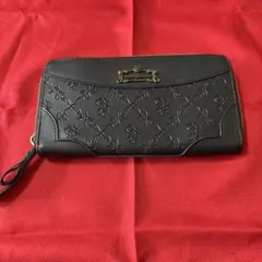 axes femme 花柄エンボス 長財布 黒のサムネイル
