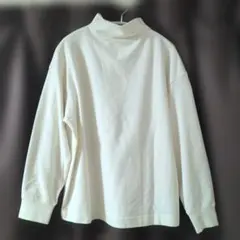 【最終値下げ】UNIQLO ホワイト 長袖 タートルネックフリース L