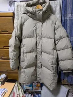 オリーブグリーン フード付きロングダウンジャケット