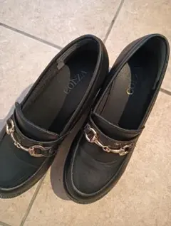 ブラック ローファー 厚底 しまむら