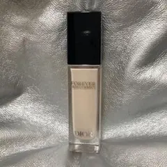 Dior ディオールスキン　フォーエヴァー　スキン　コレクト　コンシーラー　00