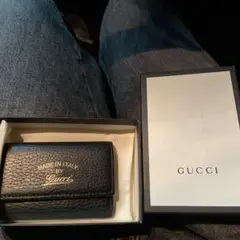 GUCCI レザーキーケース ブラック
