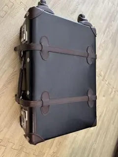 Item thumbnail for item a378a1ee-2447-491b-87e3-e783f3c20e16