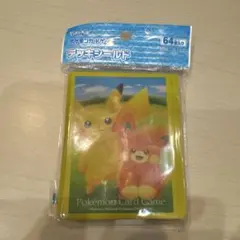【新品未開封】ポケモンカードゲーム デッキシールド ピカチュウ&パモ 64枚入り