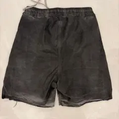 早い者勝ちRick Owens ダークシャドウ ハーフパンツ！お値下げ済みのサムネイル